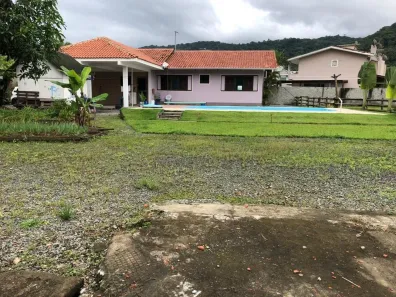 Casa com 2 Quartos à venda, 120m² no Pirabeiraba (Pirabeiraba), Joinville