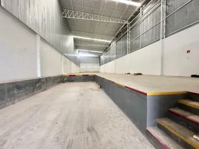 Galpão/Depósito/Armazém para alugar, 750m² no Jabuti, Eusébio