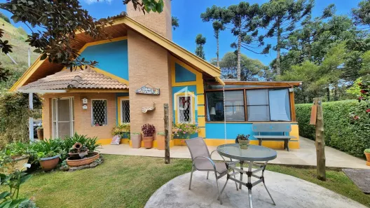 Casa com 3 Quartos à venda, 203m² no Vila Chantal, Campos do Jordão