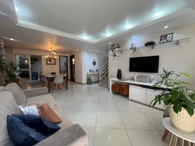 Casa com 4 Quartos à venda, 203m² no Santa Cruz, Belo Horizonte