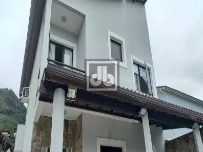 Casa de Condomínio com 3 Quartos à venda, 158m² no Anil, Rio de Janeiro