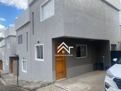 Casa de Condomínio com 2 Quartos para alugar, 75m² no Jardim Santo Antônio, Atibaia