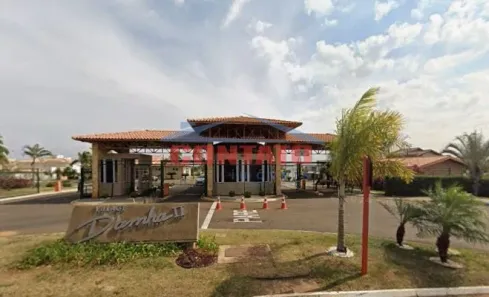 Sobrado com 4 Quartos à venda, 260m² no Jardim Jockey Clube, São Carlos