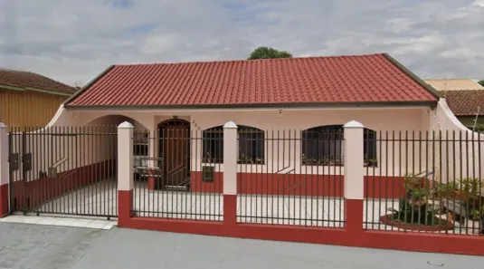 Casa com 4 Quartos à venda, 236m² no Uvaranas, Ponta Grossa