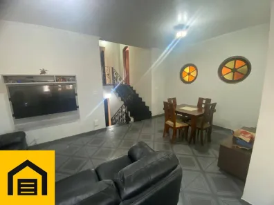 Sobrado com 3 Quartos à venda, 398m² no Jardim Guapituba, Mauá