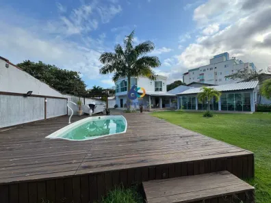 Casa com 5 Quartos à venda, 300m² no Praia do Morro, Guarapari
