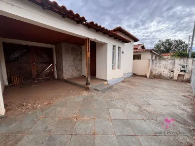 Casa com 2 Quartos à venda, 164m² no Centro, Leme