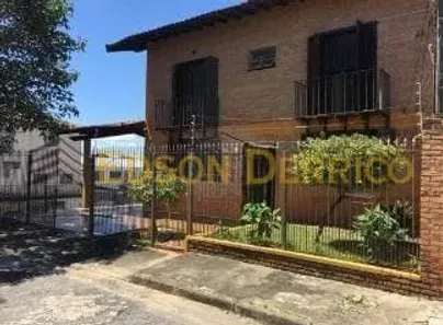 Sobrado com 3 Quartos à venda, 160m² no Chácara da Galega, Pindamonhangaba