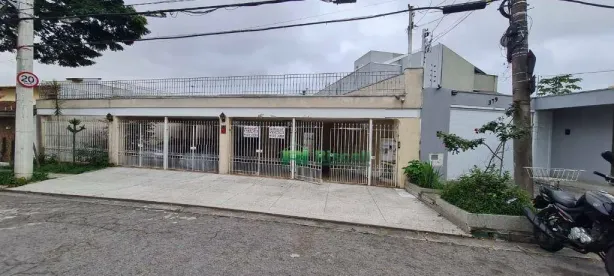 Casa com 4 Quartos para alugar, 265m² no Jardim Londrina, São Paulo