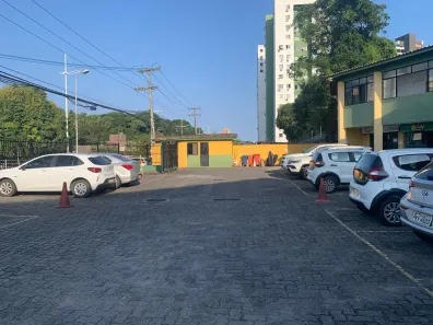 Ponto Comercial à venda, 110m² no Narandiba, Salvador