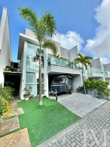 Casa de Condomínio com 3 Quartos à venda, 200m² no Sapiranga-Coité, Fortaleza