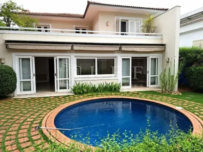 Casa com 4 Quartos à venda, 485m² no Jardim Everest, São Paulo