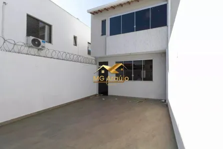 Casa com 3 Quartos à venda, 105m² no Rio Branco, Belo Horizonte