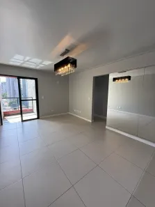 Apartamento com 3 Quartos para alugar, 110m² no Batista Campos, Belém