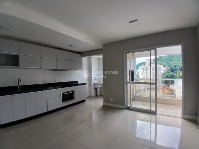 Apartamento com 2 Quartos para alugar, 80m² no Itacorubi, Florianópolis