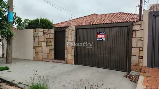 Casa com 3 Quartos para alugar, 199m² no Vila Vilas Boas, Campo Grande