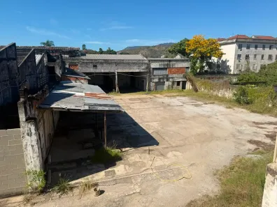 Galpão/Depósito/Armazém à venda, 5700m² no Jacaré, Rio de Janeiro