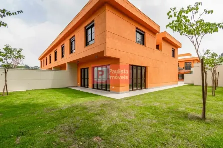 Sobrado com 4 Quartos à venda, 292m² no Jardim Prudência, São Paulo