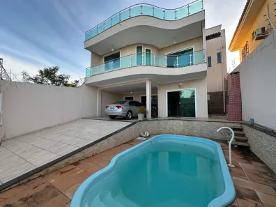 Casa com 3 Quartos para alugar, 200m² no Interlagos, Montes Claros