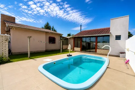 Casa com 3 Quartos à venda, 300m² no Village Dunas 1, Balneário Gaivota