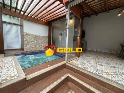 Casa com 3 Quartos à venda, 200m² no Laranjeiras, Uberlândia