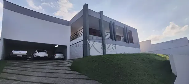 Casa de Condomínio com 3 Quartos à venda, 473m² no Jardim Terras de Santa Helena, Jacareí