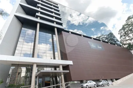 Sala Comercial para alugar, 2411m² no Cidade Jardim, São Paulo