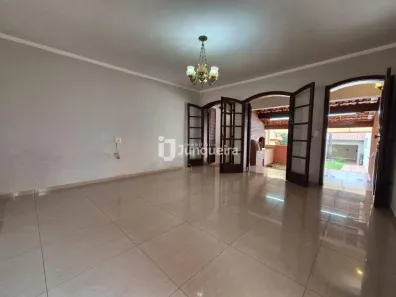 Casa com 3 Quartos à venda, 185m² no São Dimas, Piracicaba