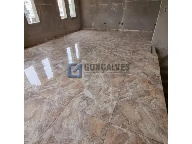 Sobrado com 2 Quartos à venda, 116m² no Vila Pires, Santo André