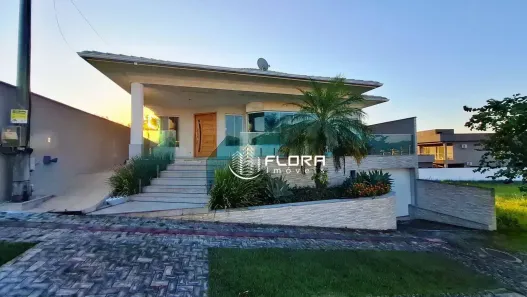 Casa de Condomínio com 4 Quartos à venda, 230m² no Cajueiros (Itaipuaçu), Maricá