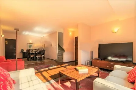 Sobrado com 3 Quartos à venda, 327m² no Cidade Monções, São Paulo