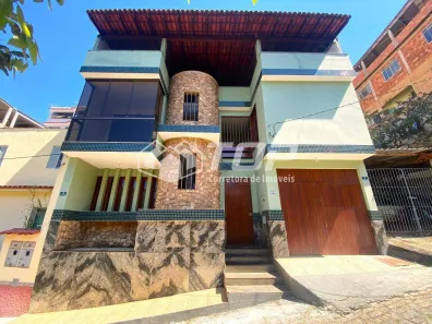 Casa com 3 Quartos à venda, 215m² no Santo Antônio, Cachoeiro de Itapemirim
