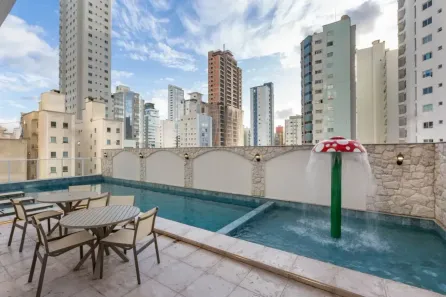 Apartamento com 3 Quartos à venda, 130m² no Pioneiros, Balneário Camboriú