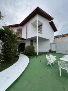 Casa com 4 Quartos à venda, 800m² no Quintas do Calhau, São Luís