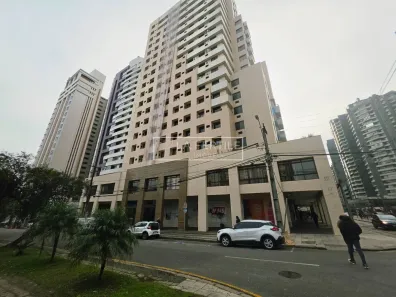Sala Comercial à venda, 31m² no Água Verde, Curitiba