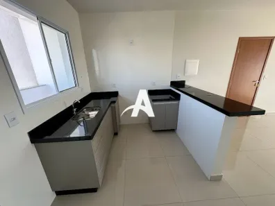 Apartamento com 2 Quartos para alugar, 65m² no Tibery, Uberlândia