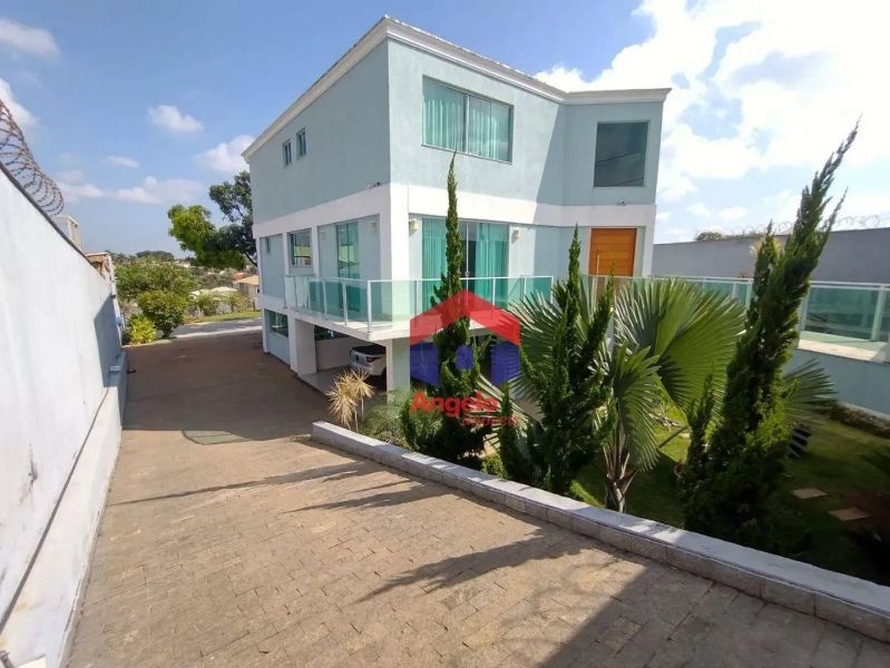 Casa com 4 quartos — Trevo, Belo Horizonte