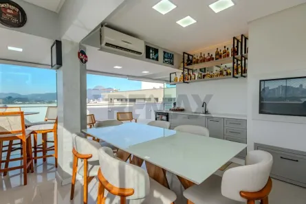 Cobertura com 3 Quartos à venda, 168m² no Centro, Camboriú
