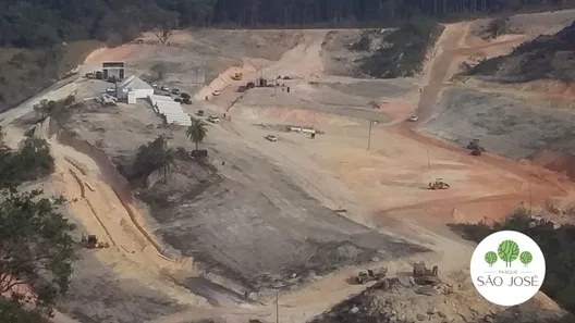 Lote/Terreno à venda, 300m² no Centro, Caeté