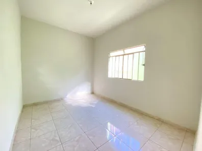 Casa com 2 Quartos para alugar, 60m² no Santa Helena (Barreiro), Belo Horizonte