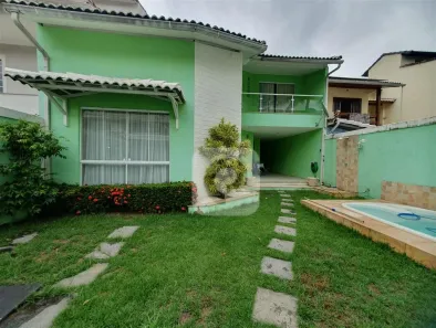 Sobrado com 3 Quartos à venda, 292m² no Taquara, Rio de Janeiro