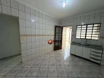 Casa com 2 Quartos para alugar, 100m² no Parque Liberdade, Americana