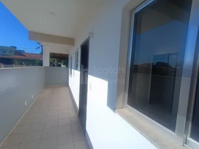 Apartamento com 2 Quartos para alugar, 60m² no Parque Hotel, Araruama