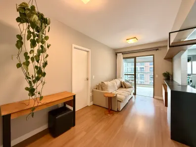 Apartamento com 1 Quarto para alugar, 50m² no Jardim das Acácias, São Paulo