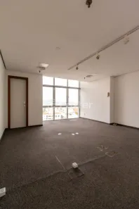 Sala Comercial à venda, 32m² no Moinhos de Vento, Porto Alegre