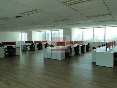 Sala Comercial para alugar, 458m² no Vila Cordeiro, São Paulo