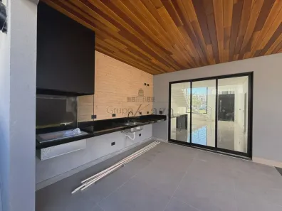 Casa de Condomínio com 4 Quartos à venda, 256m² no Loteamento Floresta, São José dos Campos