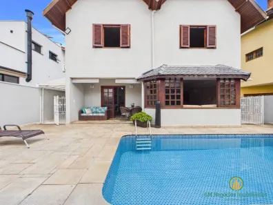Casa de Condomínio com 5 Quartos para alugar, 360m² no Alphaville, Santana de Parnaíba