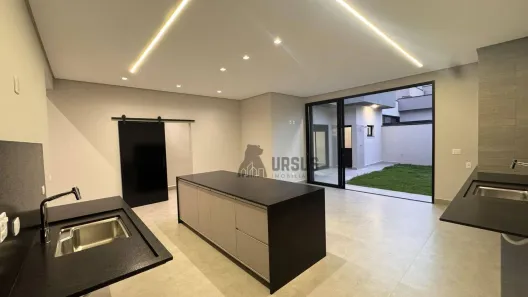 Casa de Condomínio com 3 Quartos à venda, 170m² no Jardim Santa Tereza, Taubaté