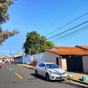 Casa com 3 Quartos à venda, 180m² no Jardim Balneário Meia Ponte, Goiânia